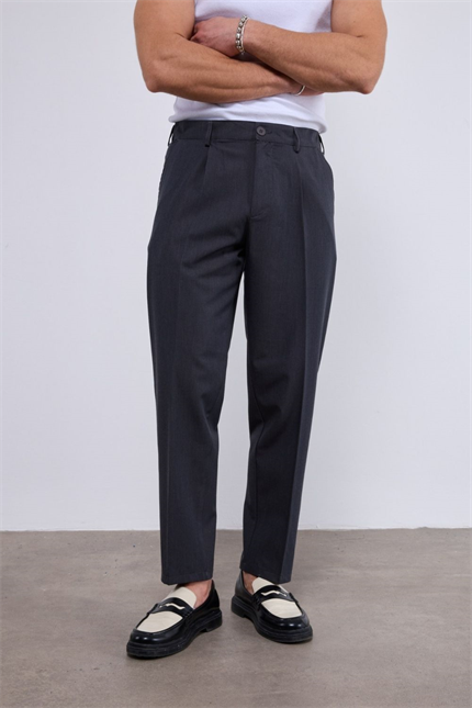 Erkek Pileli Havuç Kesim Füme Kumaş Pantolon