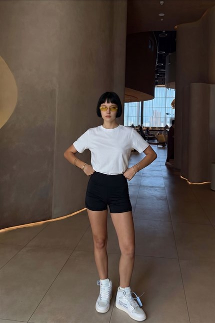 Kadın Basic Beyaz T-Shirt