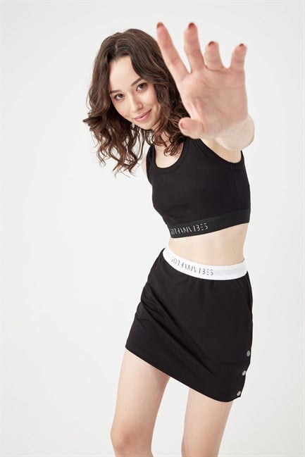 Kadın Kare Yaka Siyah Büstiyer