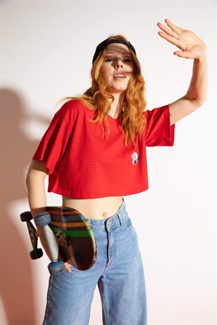 Kadın Kısa Shadow Panda Kırmızı T-Shirt