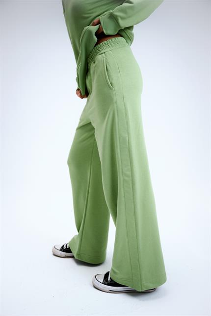 Kadın Timeless Fıstık Yeşili Bol Paça Eşofman Altı