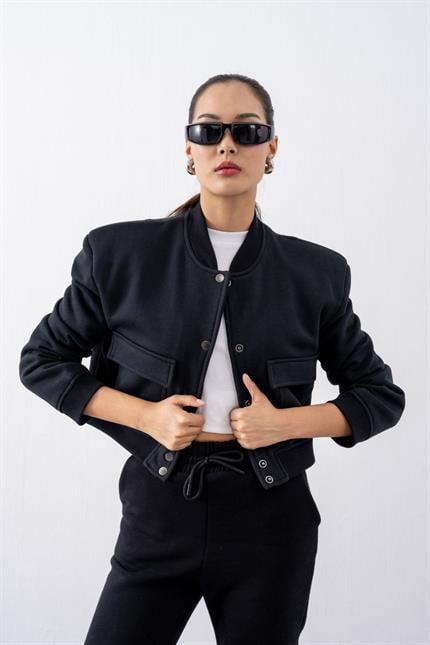 Kadın Vatkalı Siyah Ceket