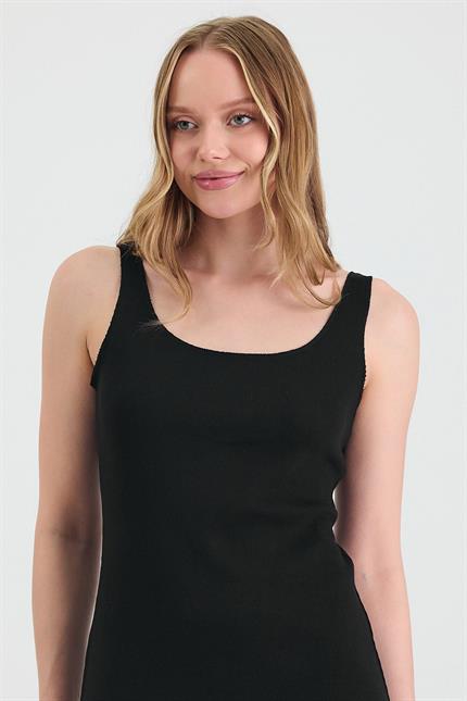 Kadın Yırtmaçlı Midi Siyah Elbise