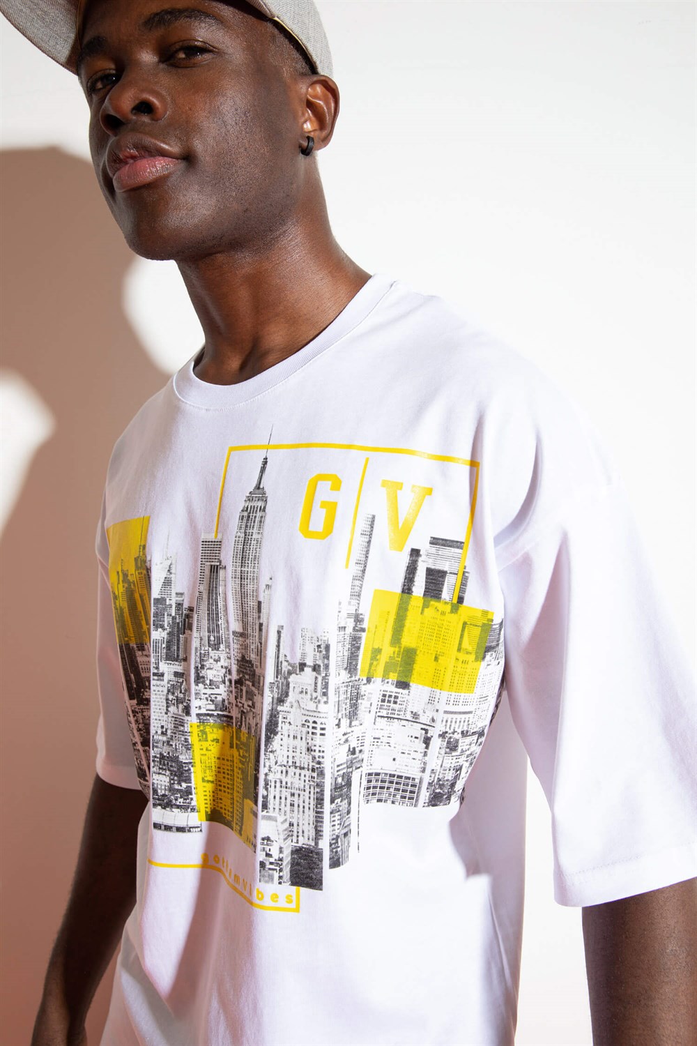 Erkek City Oversize Beyaz T-Shirt - Gotham.com.tr