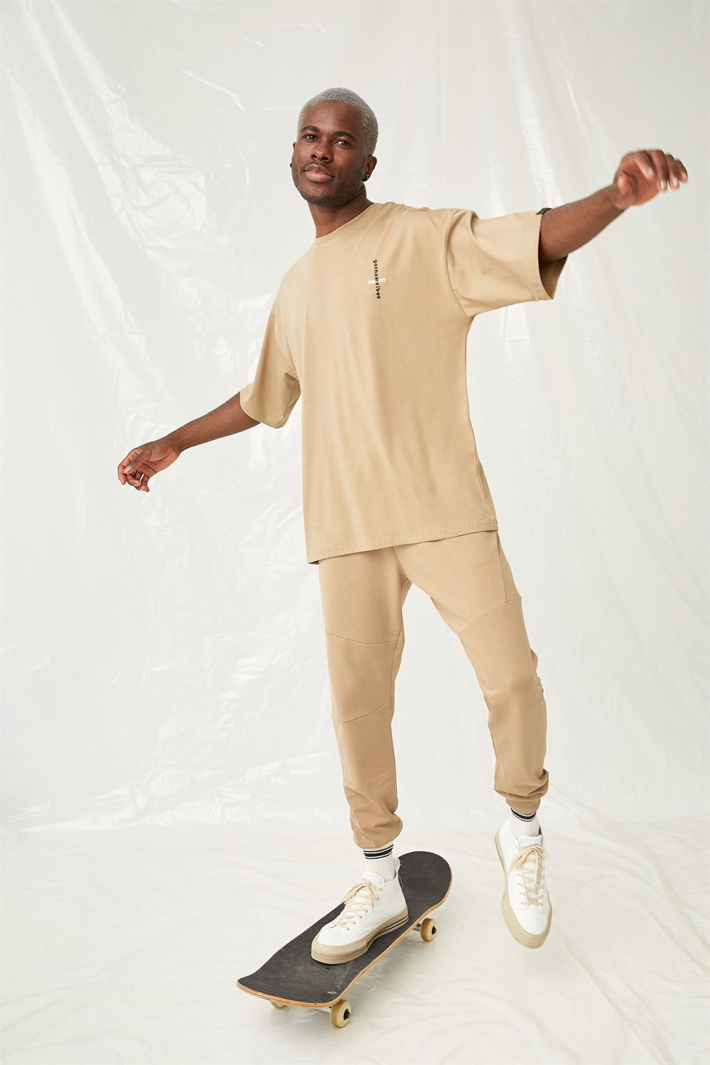 Erkek Equality Oversize Bej T-Shirt