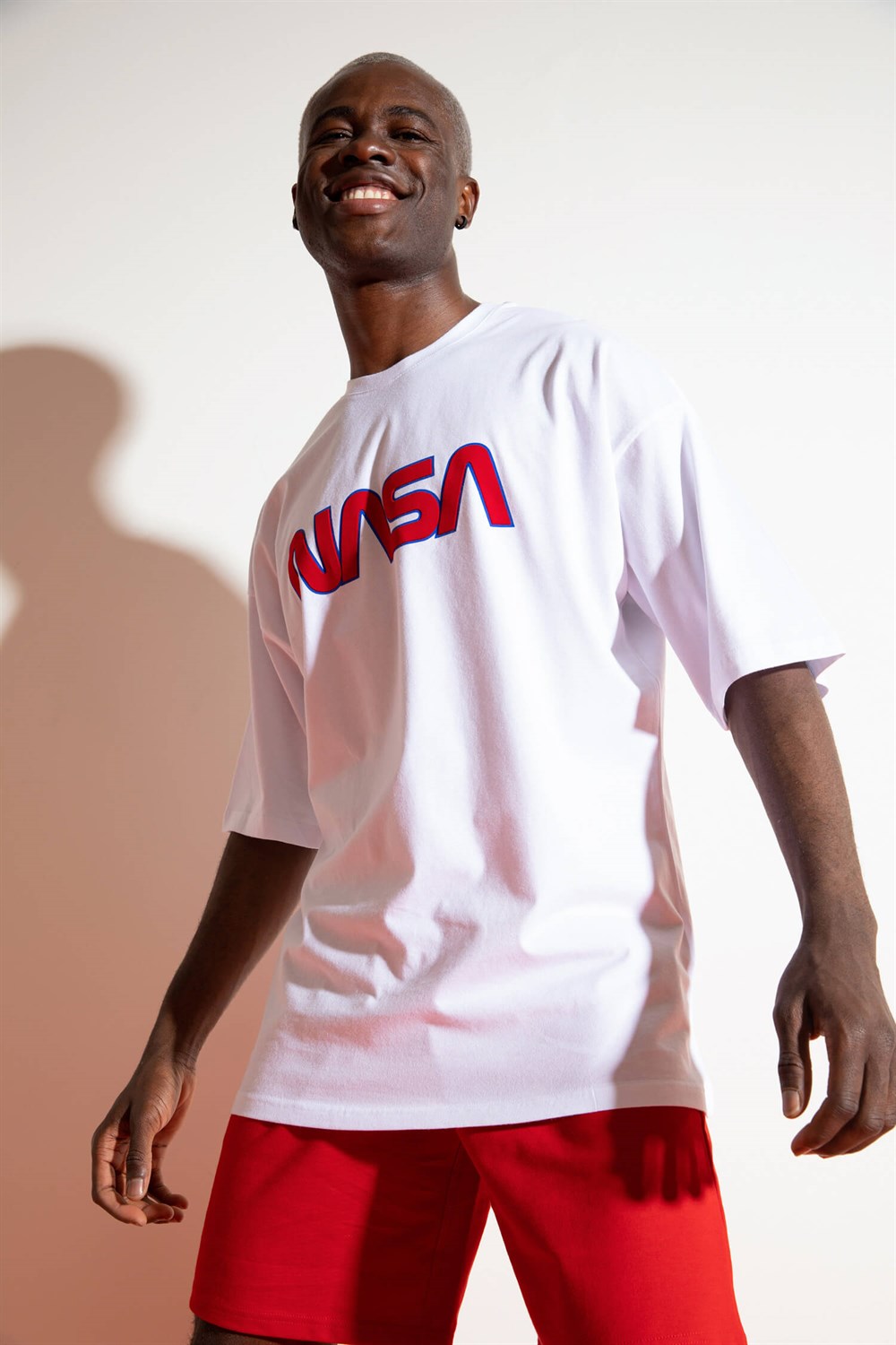Erkek To The Moon Oversize Beyaz T-Shirt