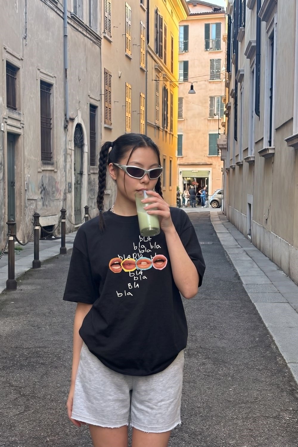 Kadın Bla Bla Oversize Siyah T-Shirt