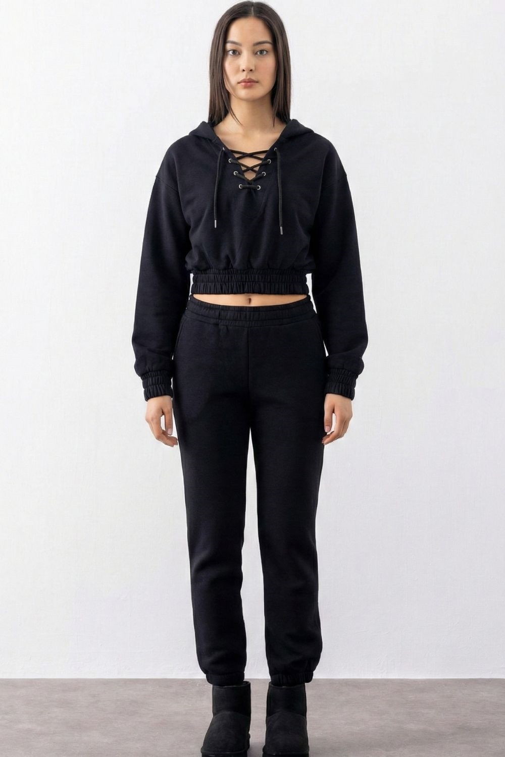 Kadın Equality Siyah İpli Crop Sweatshirt