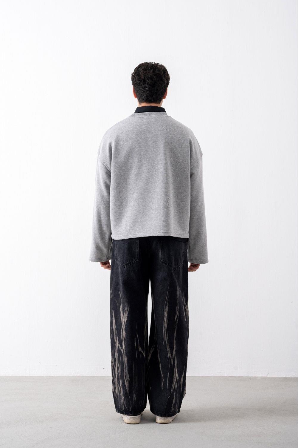 n.k atelier shoulder sweat shirts グレー Vibes X 212 ATELIER Unisex Grimelanj Cropped Boxy Fit Sweatshirt