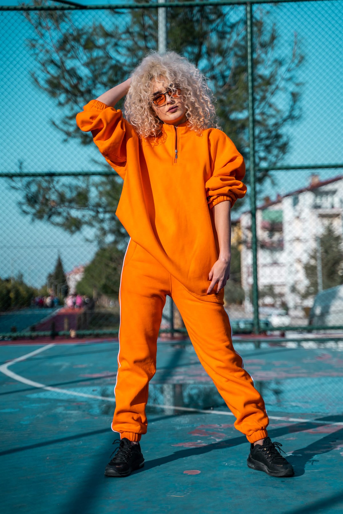 ZIPPER ORANGE