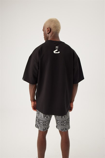 Erkek gothamVibes X Pinç Oversize Siyah T-Shirt - 03 - Gotham.com.tr