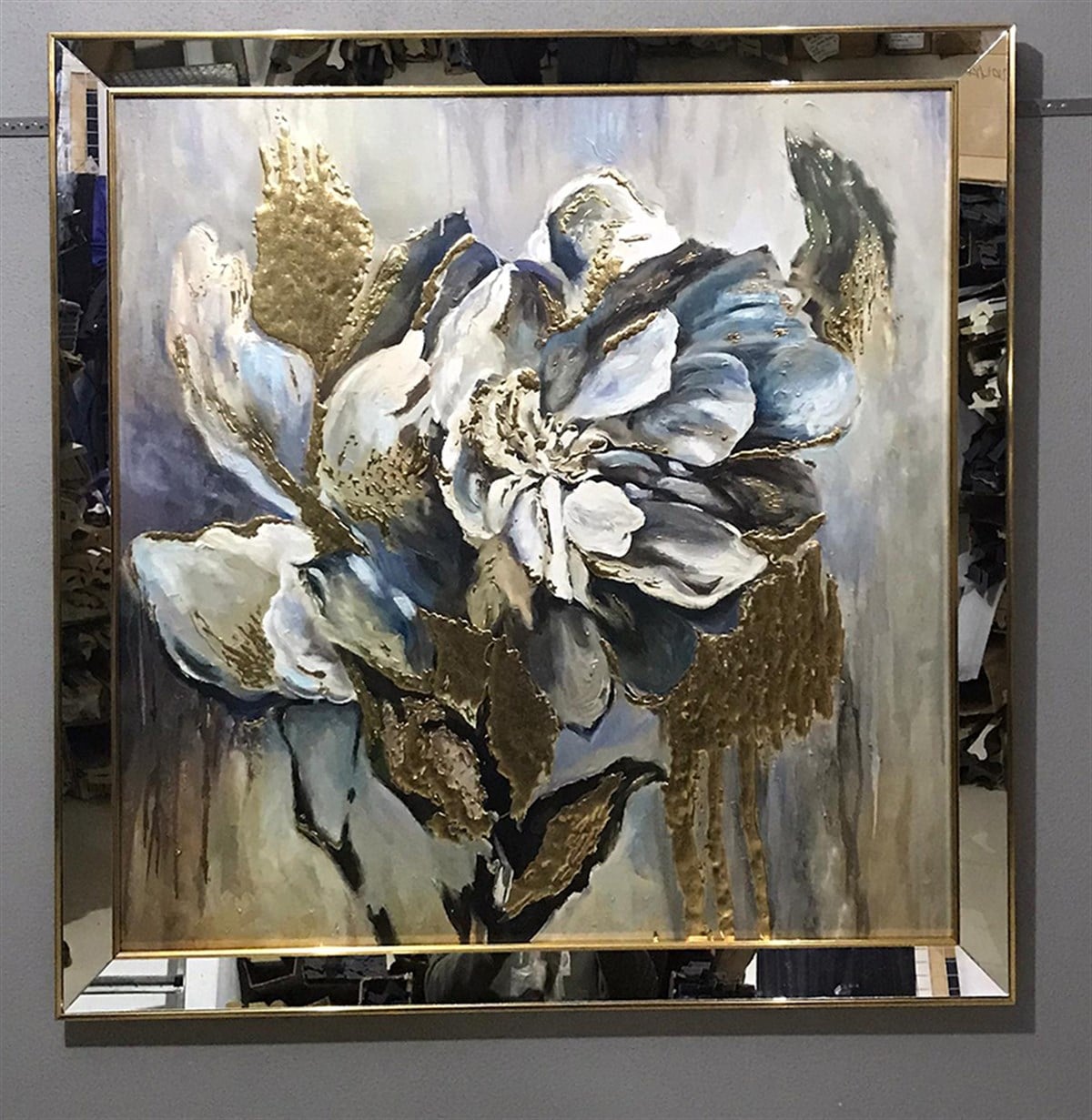 Ayna Çerçeveli Varak İşlemeli Çiçekli Kanvas Tablo Ayna Çerçeveli Varak İşlemeli Çiçekli Kanvas Tablo Ayna Çerçeveli Tablolar KARAHAN ÇERÇEVE ve KANVAS TABLO