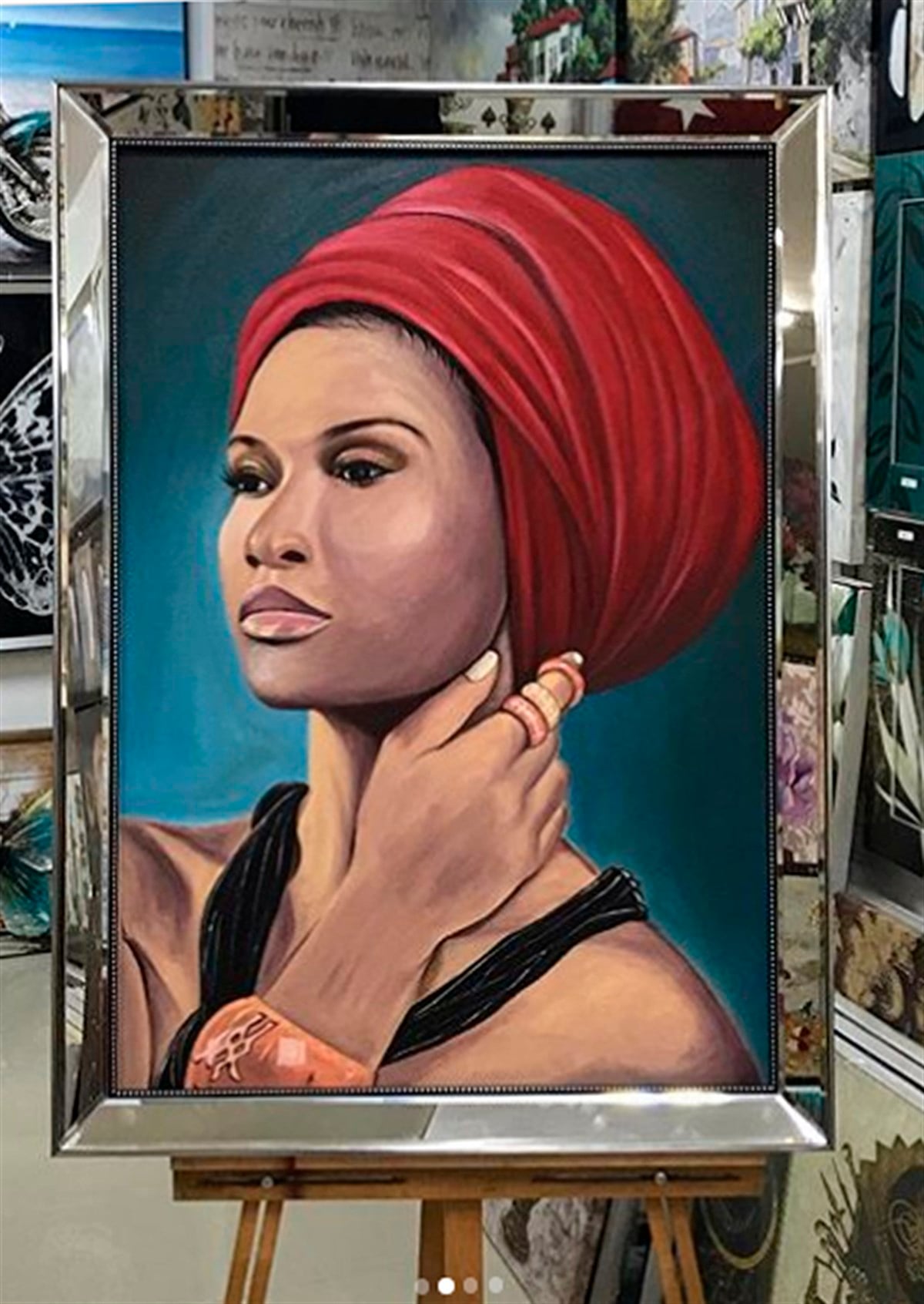 Yağlı Boya Tablo Kırmızı Örme Şapkalı Kadın