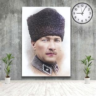 Kalpaklı Renkli Mustafa Kemal Atatürk Kanvas TabloKalpaklı Renkli Mustafa Kemal Atatürk Kanvas TabloKanvas Atatürk Tabloları