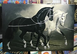 Simli Kanvas Tablo Siyah ve Beyaz Atlar