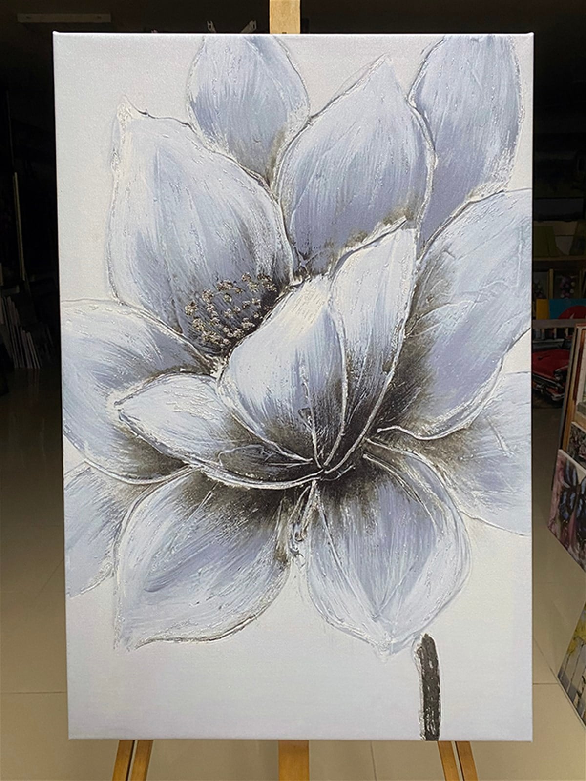 Beyaz Simli Mavimsi Çiçekli Kanvas Tablo | Çerçeveli Simli TablolarBeyaz Simli Mavimsi Çiçekli Kanvas Tablo Sola DönükSimli Çiçek Tabloları