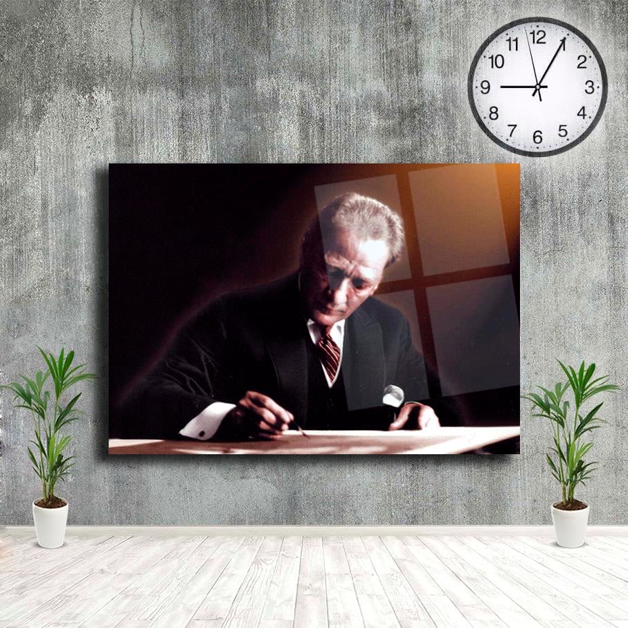 Cam Tablo İmza Atan Mustafa Kemal AtatürkCam Tablo İmza Atan Mustafa Kemal AtatürkCam Atatürk Tabloları