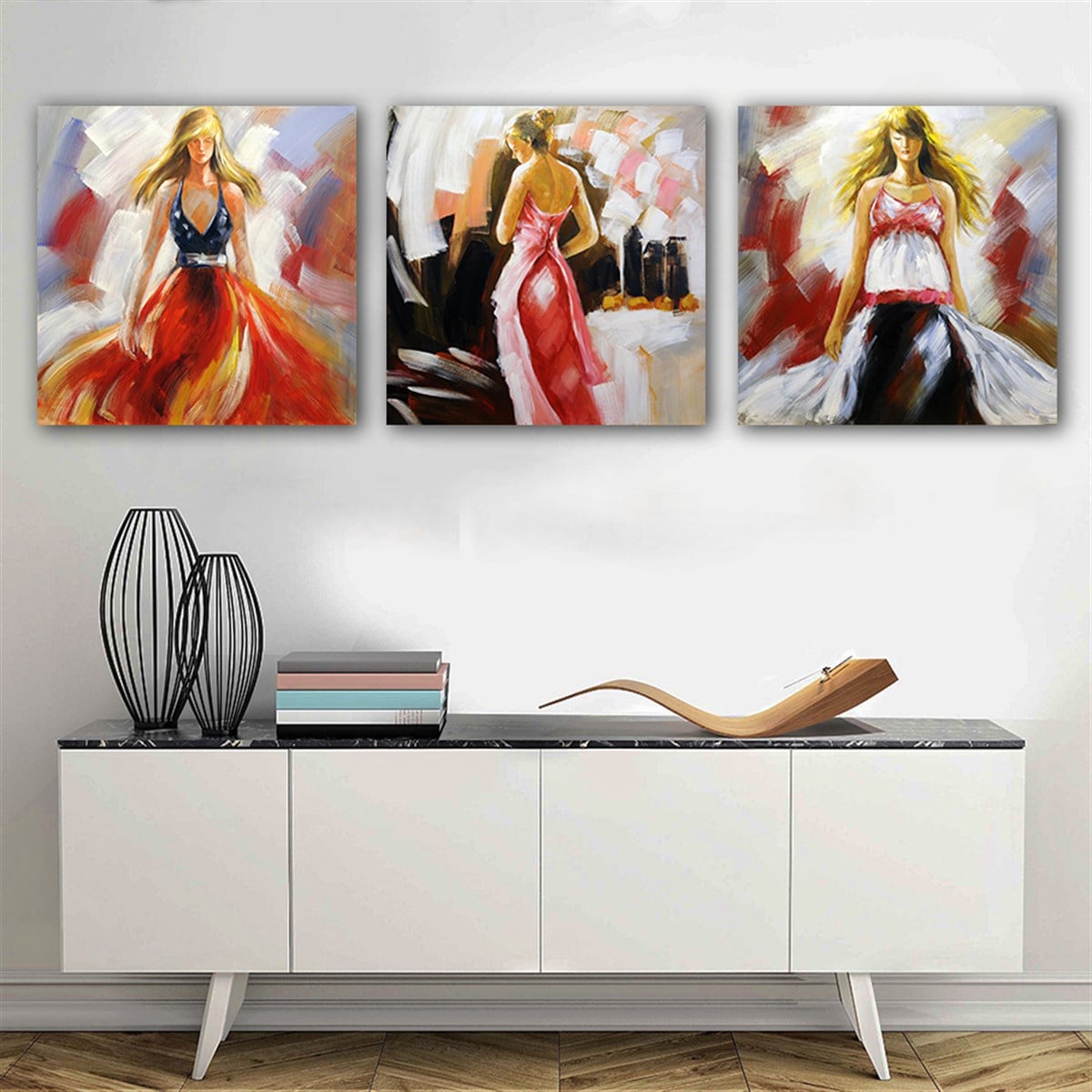 Kanvas Tablo Kırmızı Elbiseli 3 Parça Set 72 Kanvas Tablo Modelleri | Çerçeveli Modern Kanvas Tablo Seti 3 lü Kanvas Tablo KARAHAN ÇERÇEVE ve KANVAS TABLO