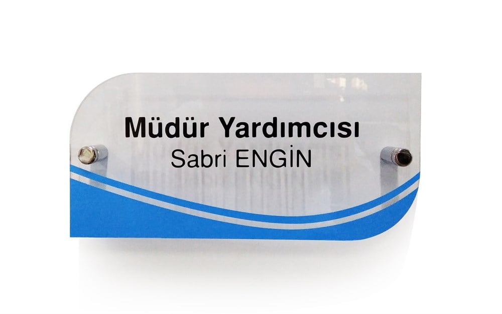 PLEKSI KAPI İSIMLIĞI P KİS 02
