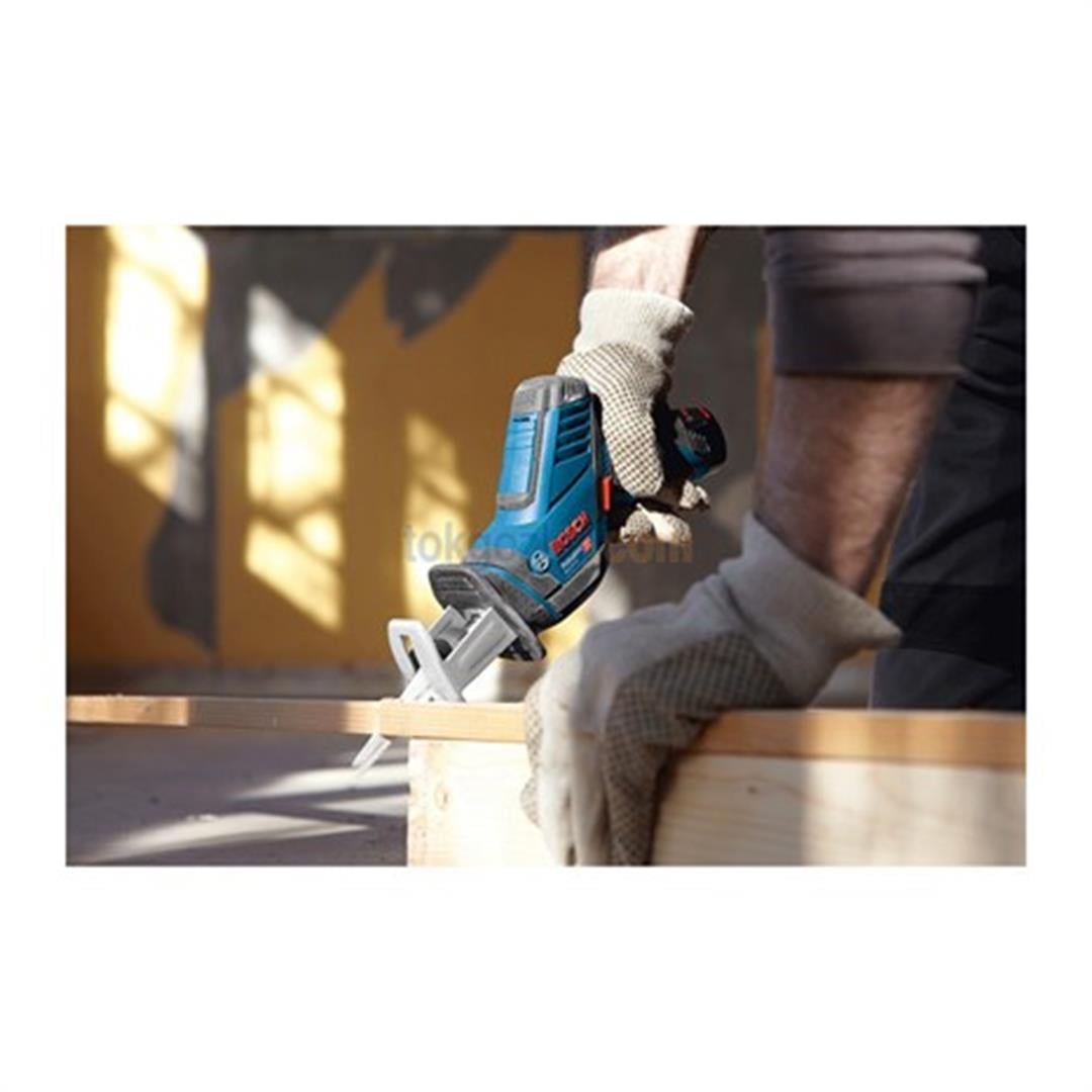 Bosch Profesyonel GSA 12V-14 2,5 Ah Çift Akülü Testere - L-boxx Çantalı