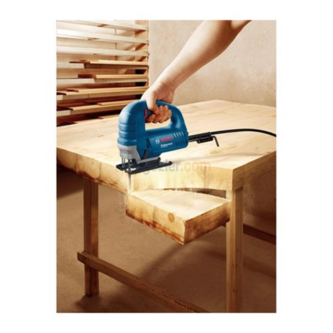 Bosch Profesyonel GST 8000 E Dekupaj Testere