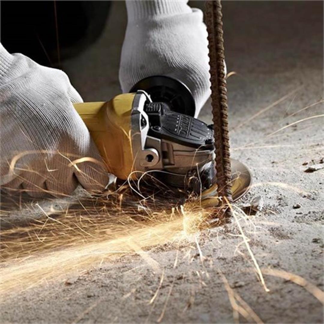 Dewalt 115 Avuç Taşlama DWE4050 800 Watt