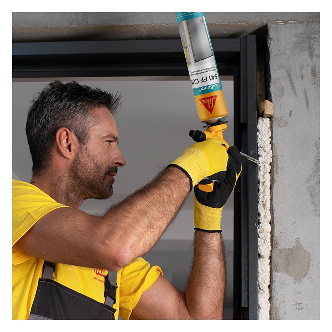 Sika Boom® 541 FF Gun Poliüretan Montaj ve Yalıtım Köpüğü Tabancalı 750 ml / 850 gr