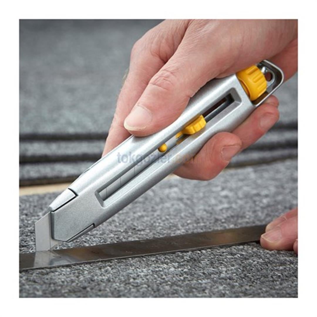 Stanley 0-10-018 Kilitlenen Maket Bıçağı 18 mm