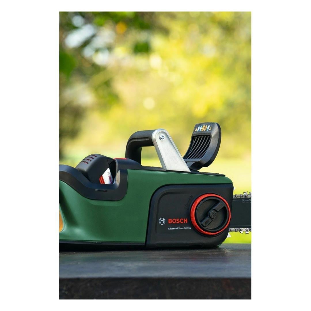 Bosch AdvancedChain 36V-35-40 2.0Ah Tek Akülü Zincirli Ağaç Kesme Makinesi - 06008B8600