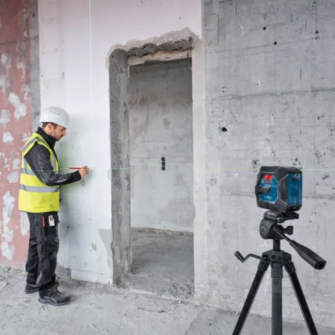 Bosch Professional GLL 20-22 G Çizgi Lazeri + BT 150 Tripod - 0601065601