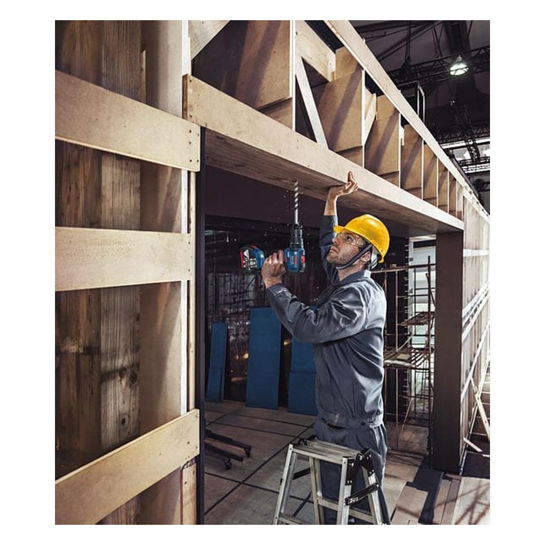 Bosch Professional GSB 18V-50 Akülü Darbeli Vidalama Makinesi (2x2.0Ah L-Case) - 06019H5100