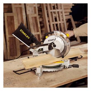 Stanley SM16 Gönye Testere Makinesi 1650 W 254 mm