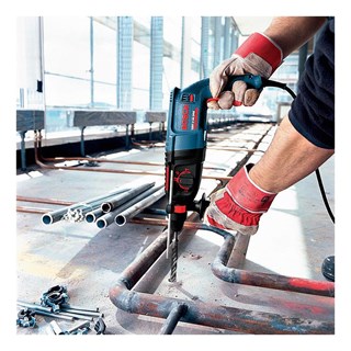 Bosch Professional GBH 2-26 DRE Kırıcı Delici Matkap 800 Watt + SDS-PLUS Uç ve Keski Seti 11 Parça - Çantalı