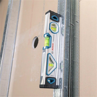 Bosch Professional Mıknatıslı Su Terazisi 25 cm - 1600A016BN