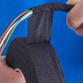 Rtrmax RNU0101 Tüylü Bez Elektrik Bandı 18 mm x 9.14 mt.