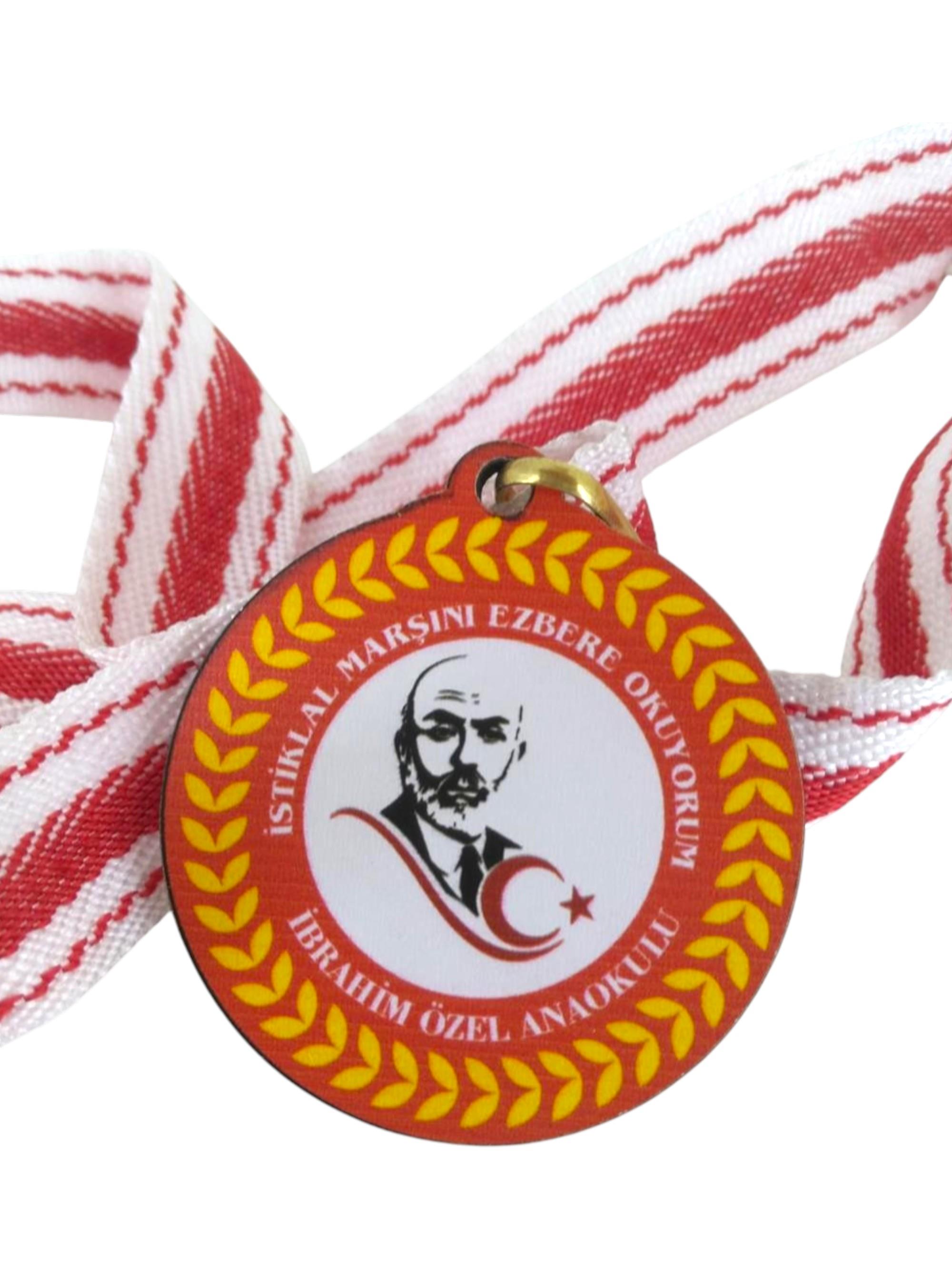 İstiklal Marşı Ezbere Okuyorum Temalı UV Baskılı Mdf Madalya 