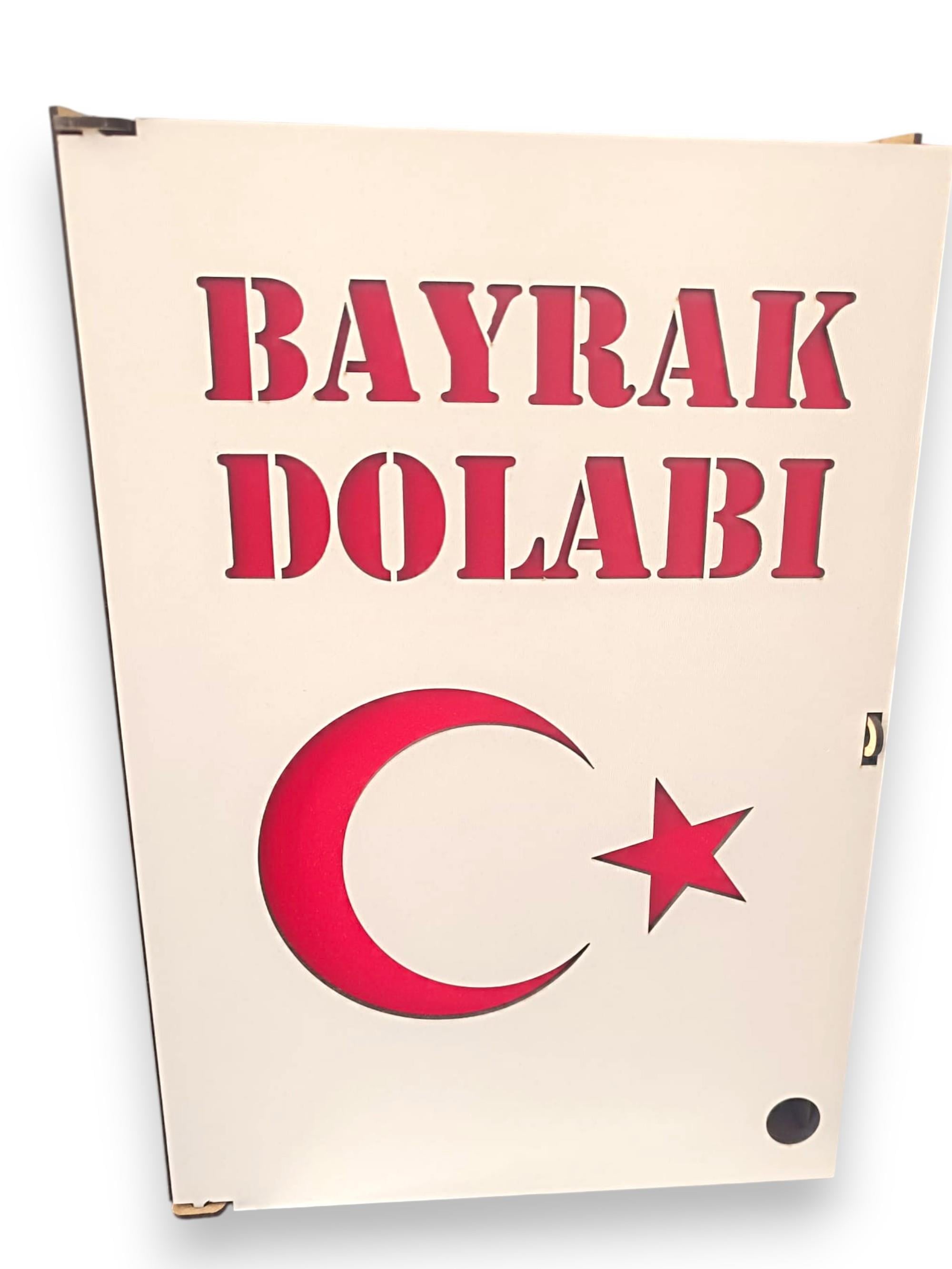 Okulekspres Okullar ve Resmi Kurumlar İçin Özel Tasarım MDF Bayrak Dolabı – Şık, Güvenli ve Fonksiyonel Saklama Çözümü