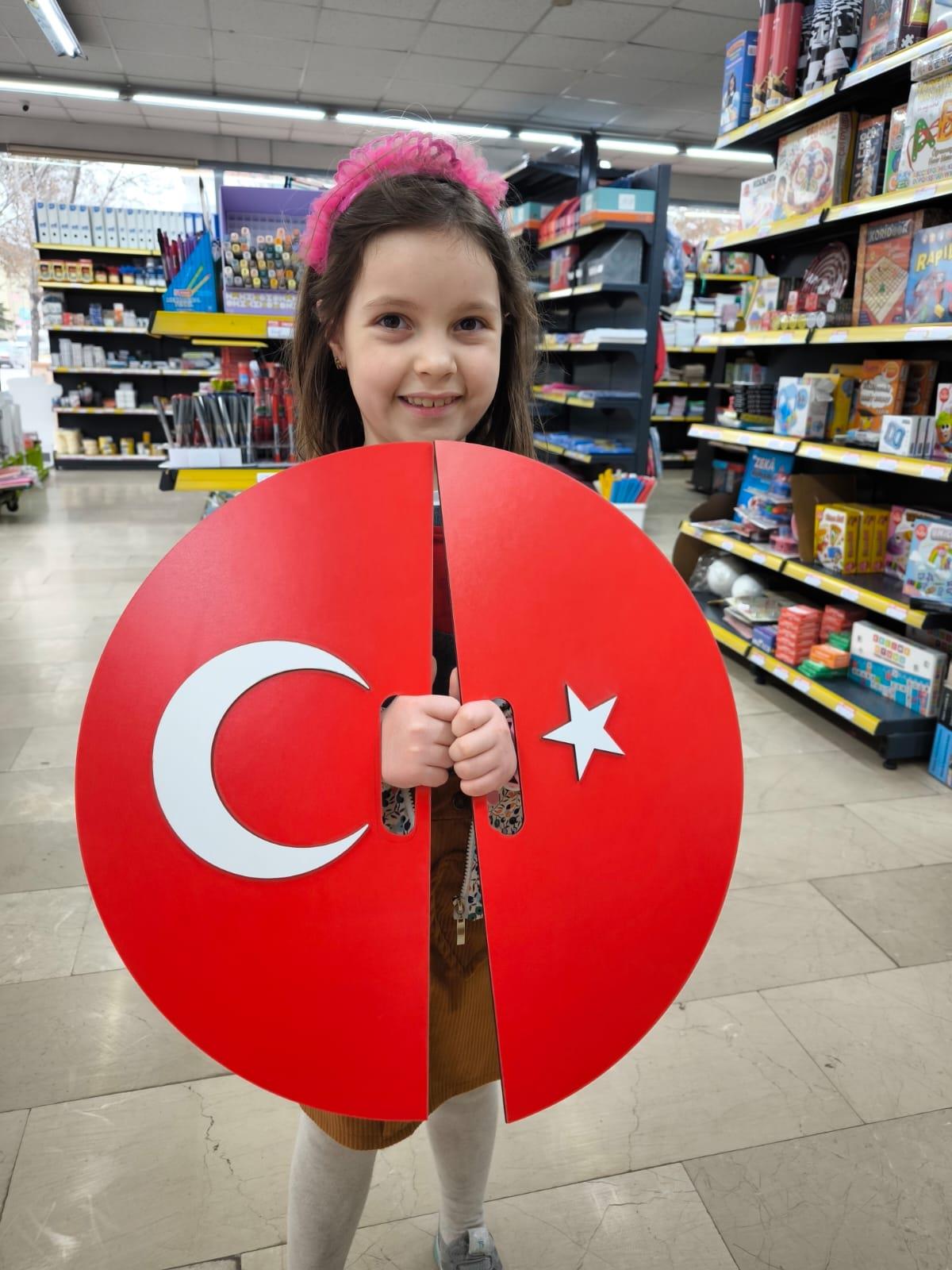 Gösteri Plakası Model 1 