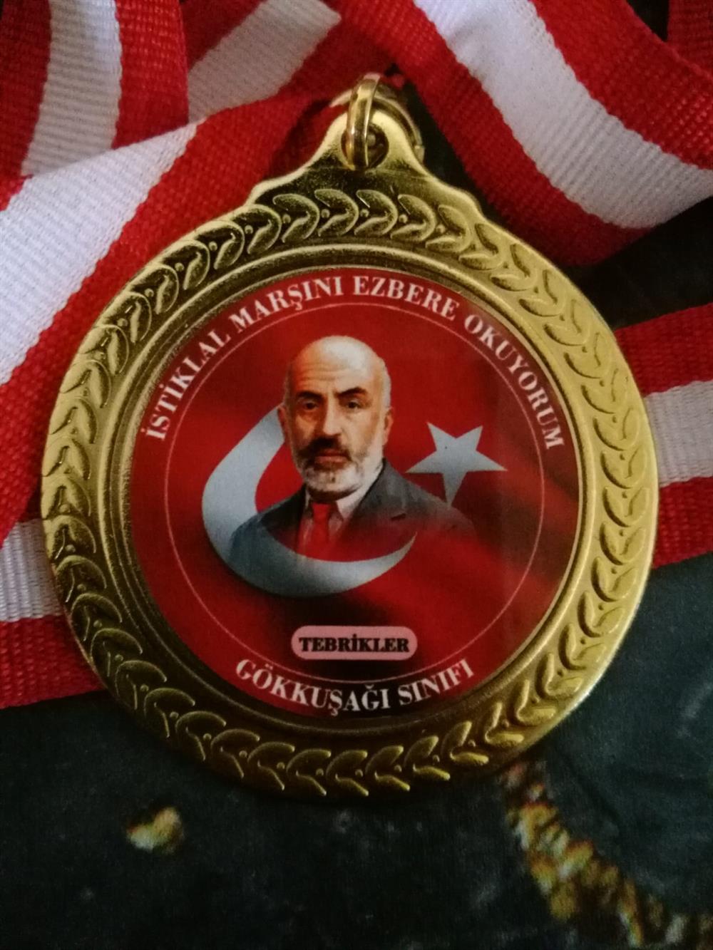 İstiklal Marşı Ezbere Okuyorum Temalı Dijital Baskılı Madalya 