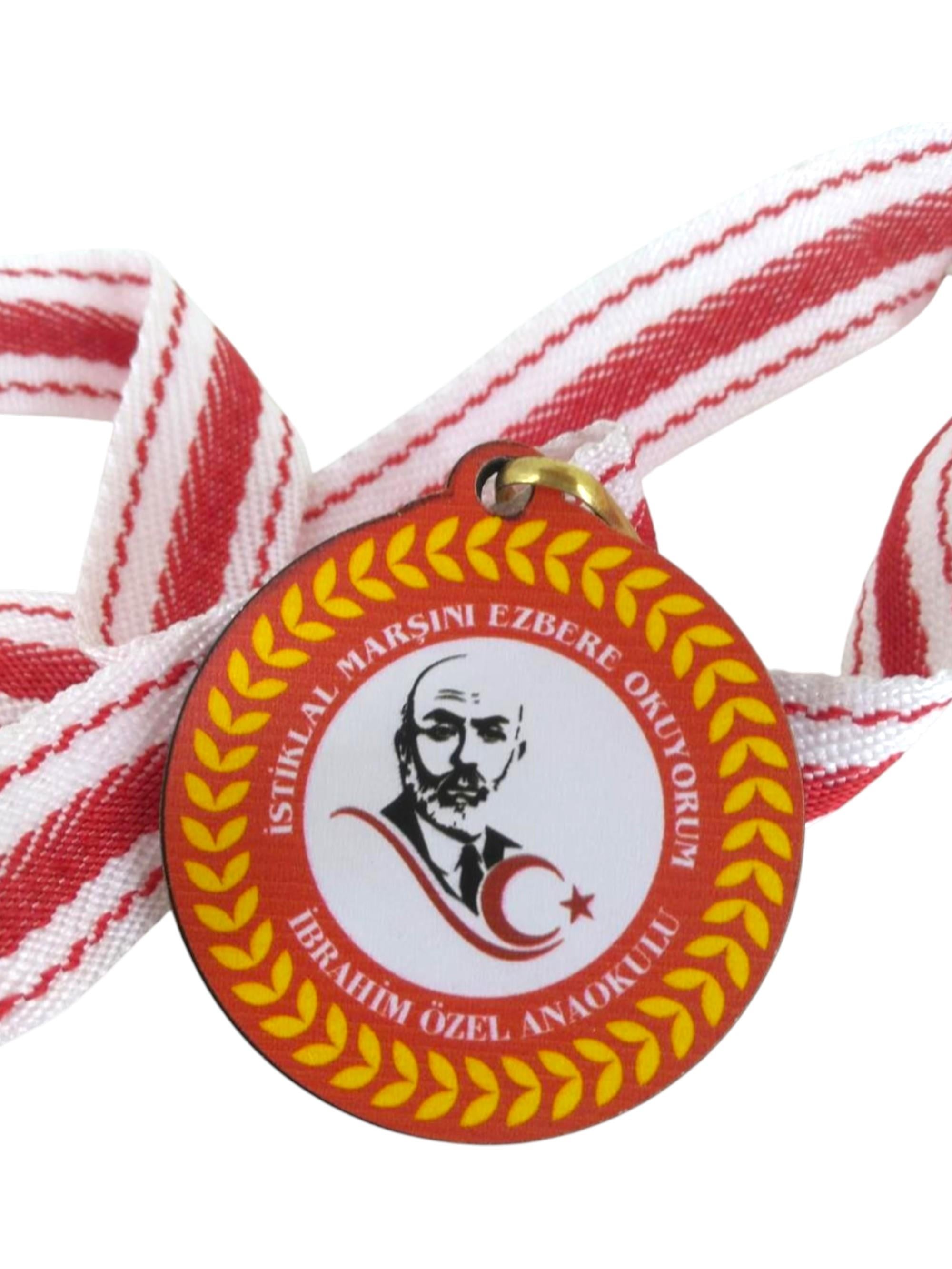 İstiklal Marşı Ezbere Okuyorum Temalı UV Baskılı Mdf Madalya 