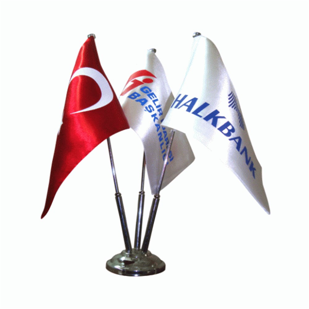 Üçlü Masa Bayrağı