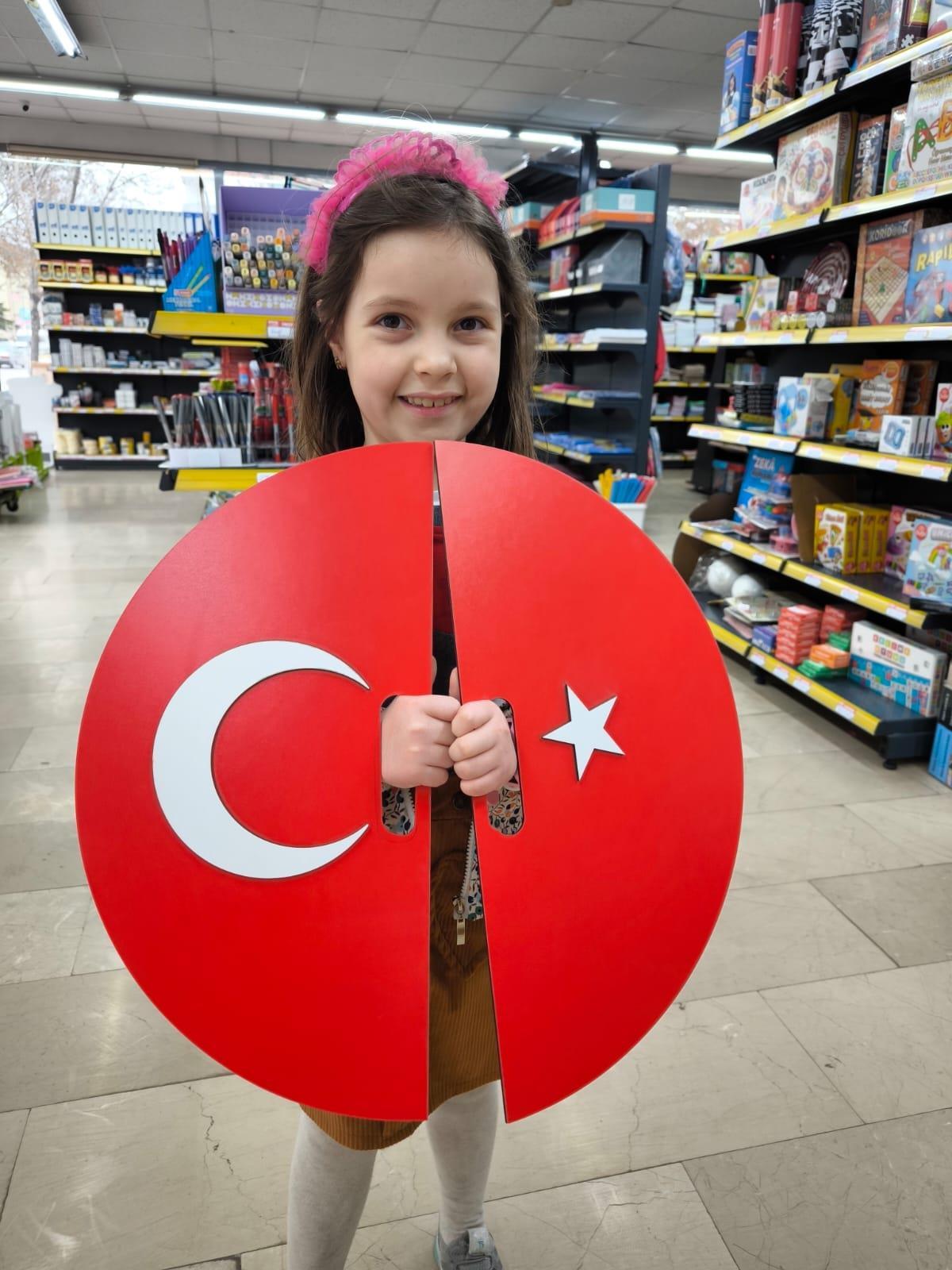 Gösteri Plakası Model 1 