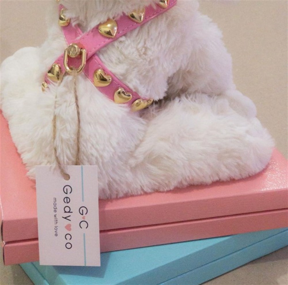 Gedyco Pink Hearts Küçük Irk Köpek Göğüs Tasması