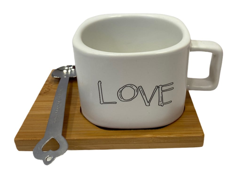 Love Kaşıklı ve Ahşap Standlı Fincan