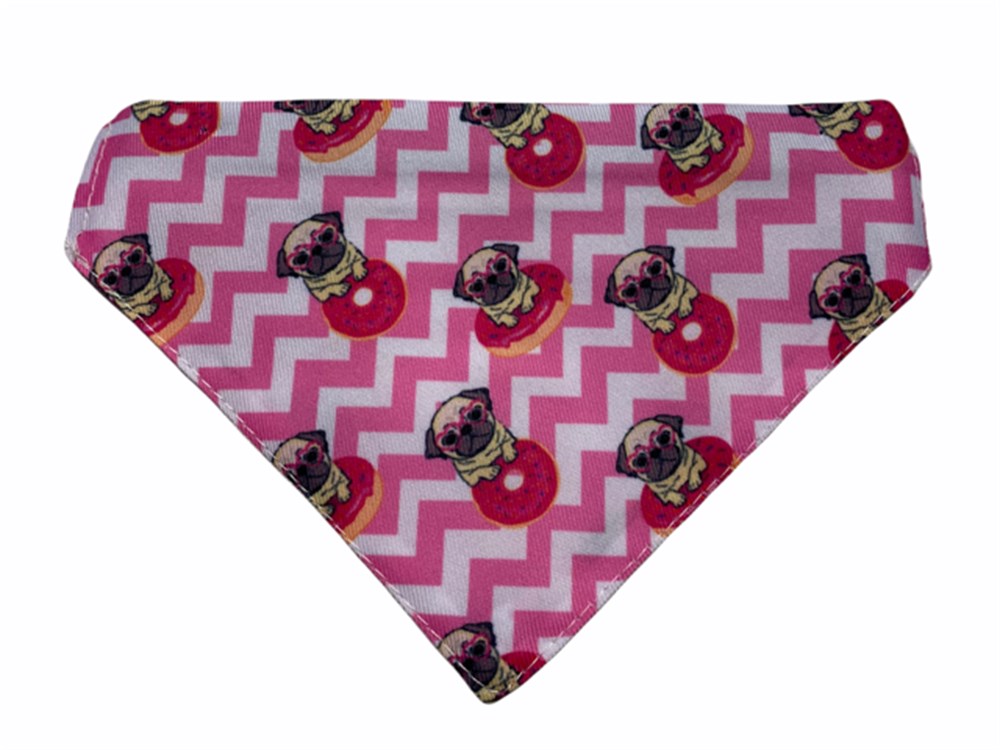 Pink Pug Bandanalı Köpek Boyun Tasması