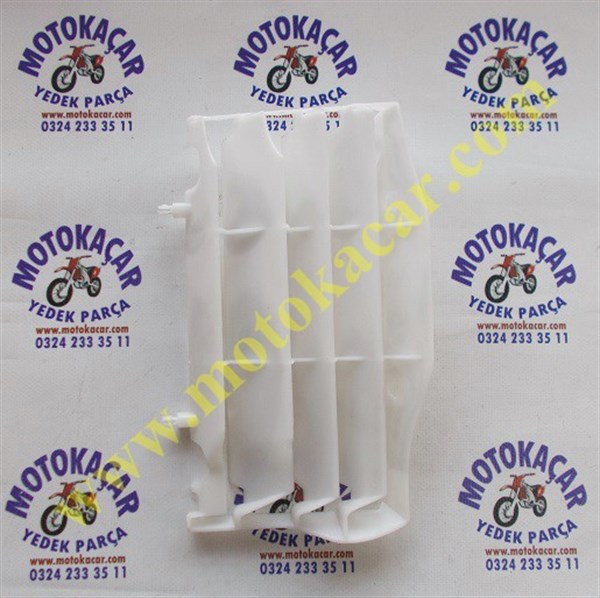 APACHİ CROSS 27HP RADYATÖR PANJURU SAĞ ORJİNAL