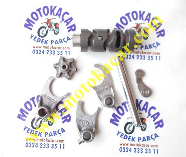 CG 200 VITES HILALI VE MILI SET