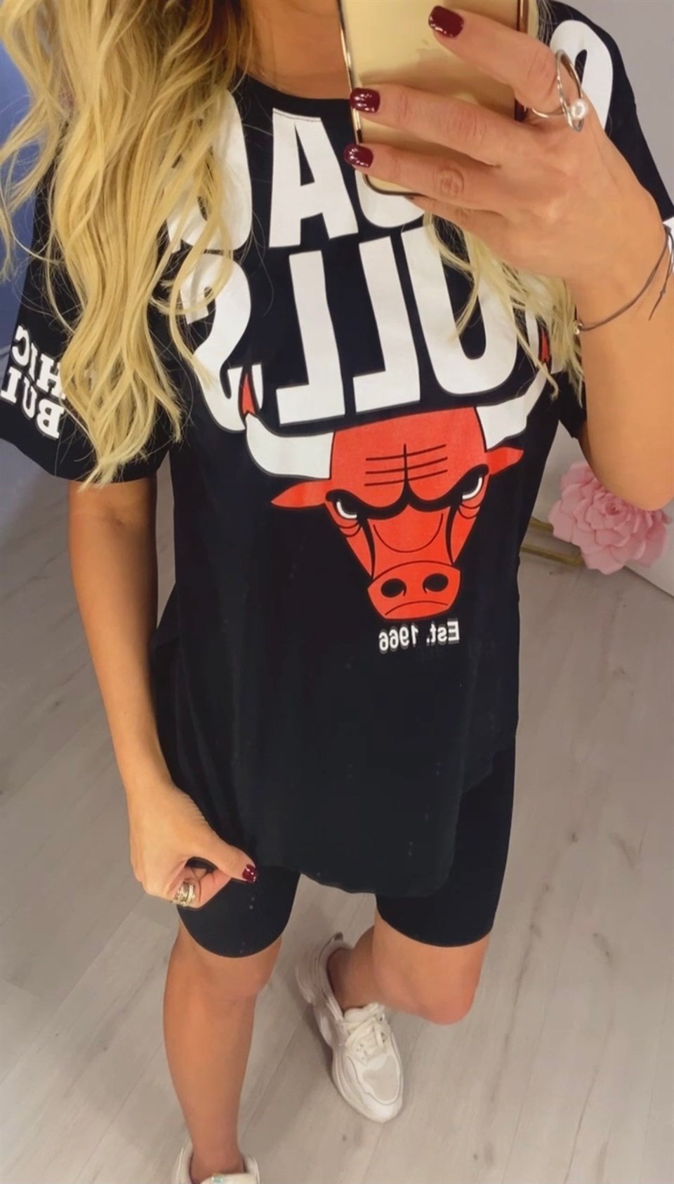 Bulls tee best sale shirt
