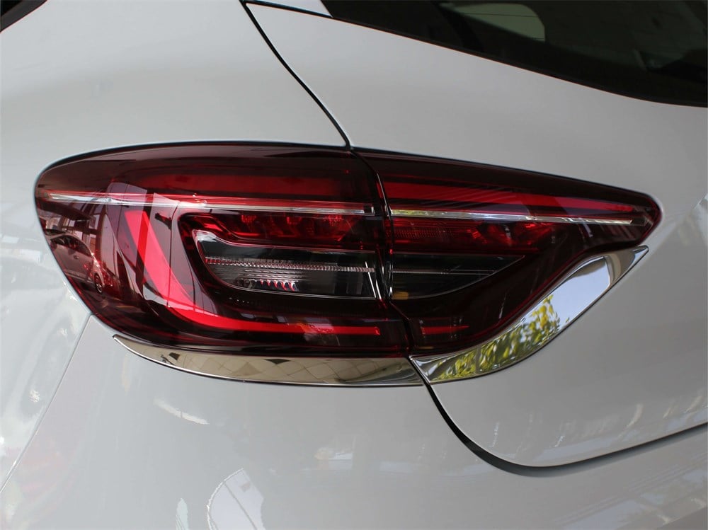 Renault Clio 5 Stop Altı Çıtası 4 Prç. P.Çelik 2019 ve Sonrası , Renault Clio 5 Stop Altı Çıtası 4 Prç. P.Çelik 2019 ve Sonrası 