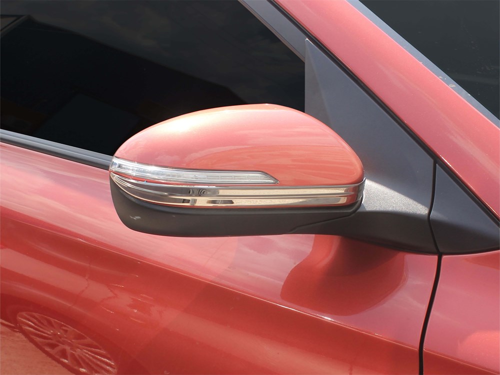 Hyundai i20 Ayna Kapağı Alt Çıtası 2 Prç. 2014 ve Sonrası, 